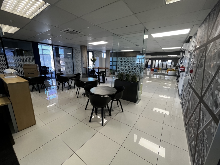 To Let commercial Property for Rent in Bo Oakdale Western Cape
